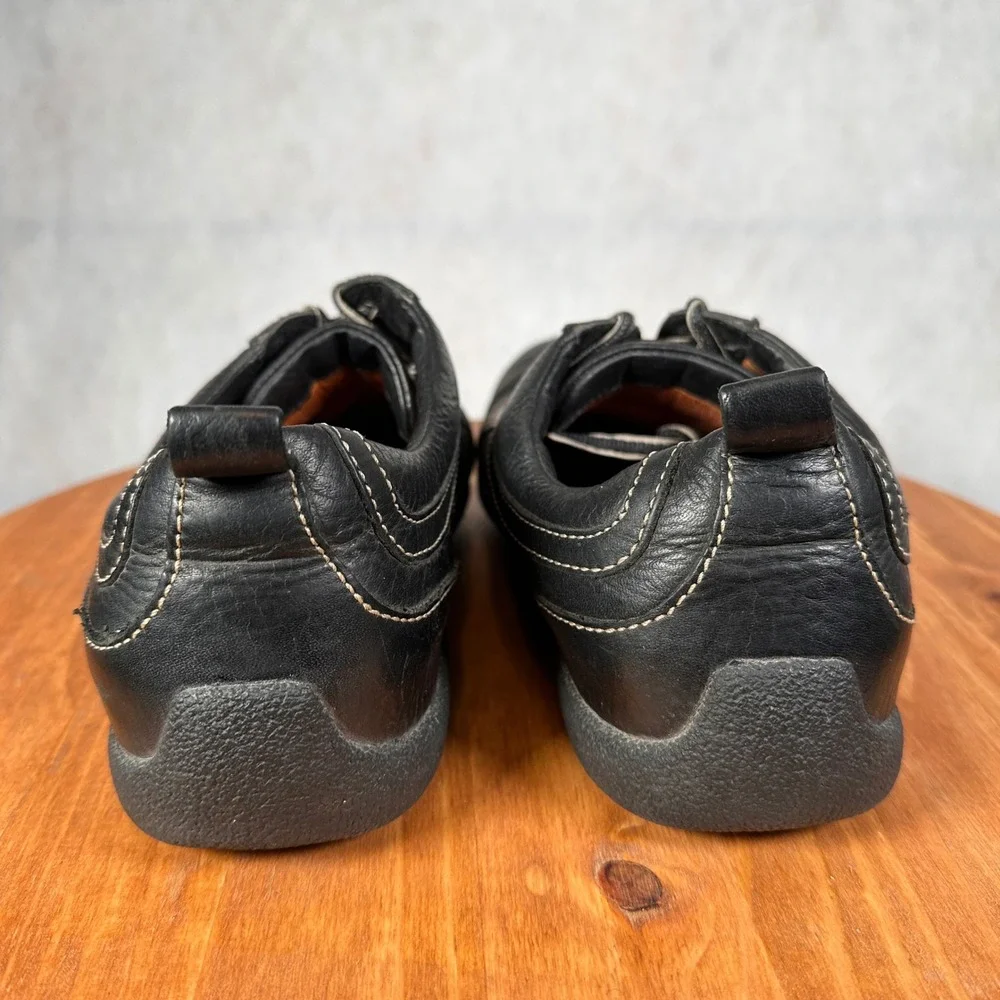 Born Leather Sneakers Mens 11.5 Black Good Contrast Stitch Lace Up Shoes